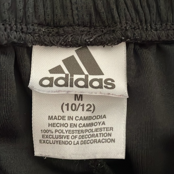 Boys medium (10/12) Adidas athletic/soccer shorts - Picture 3 of 4